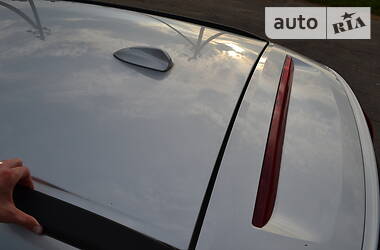 Позашляховик / Кросовер Volvo XC60 2011 в 