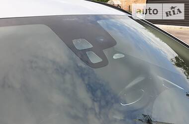 Позашляховик / Кросовер Volvo XC60 2011 в 