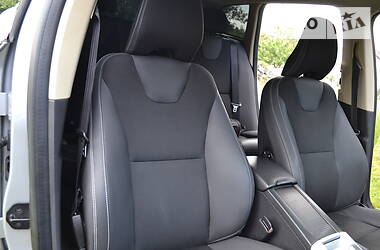 Позашляховик / Кросовер Volvo XC60 2011 в 
