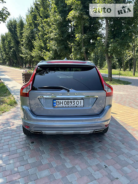 Внедорожник / Кроссовер Volvo XC60 2016 в Кропивницком