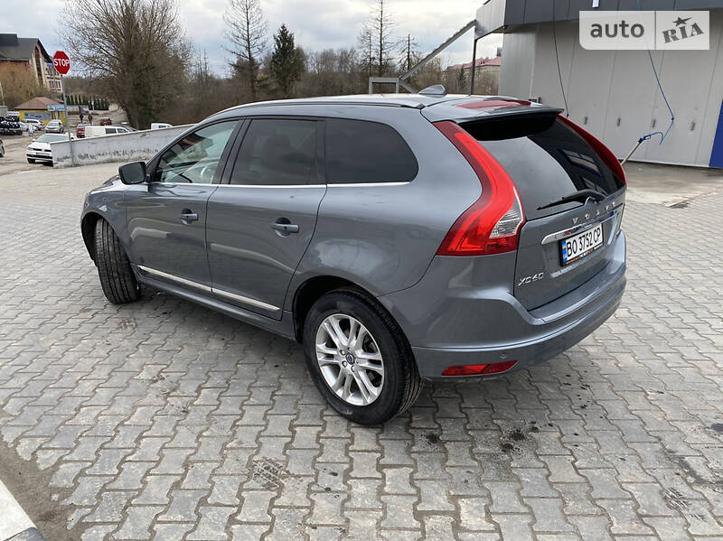 Внедорожник / Кроссовер Volvo XC60 2015 в Тернополе