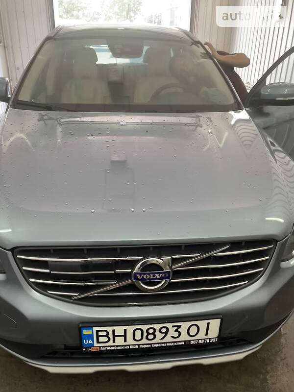 Внедорожник / Кроссовер Volvo XC60 2016 в Кропивницком