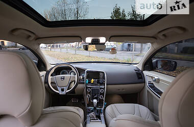 Внедорожник / Кроссовер Volvo XC60 2013 в 