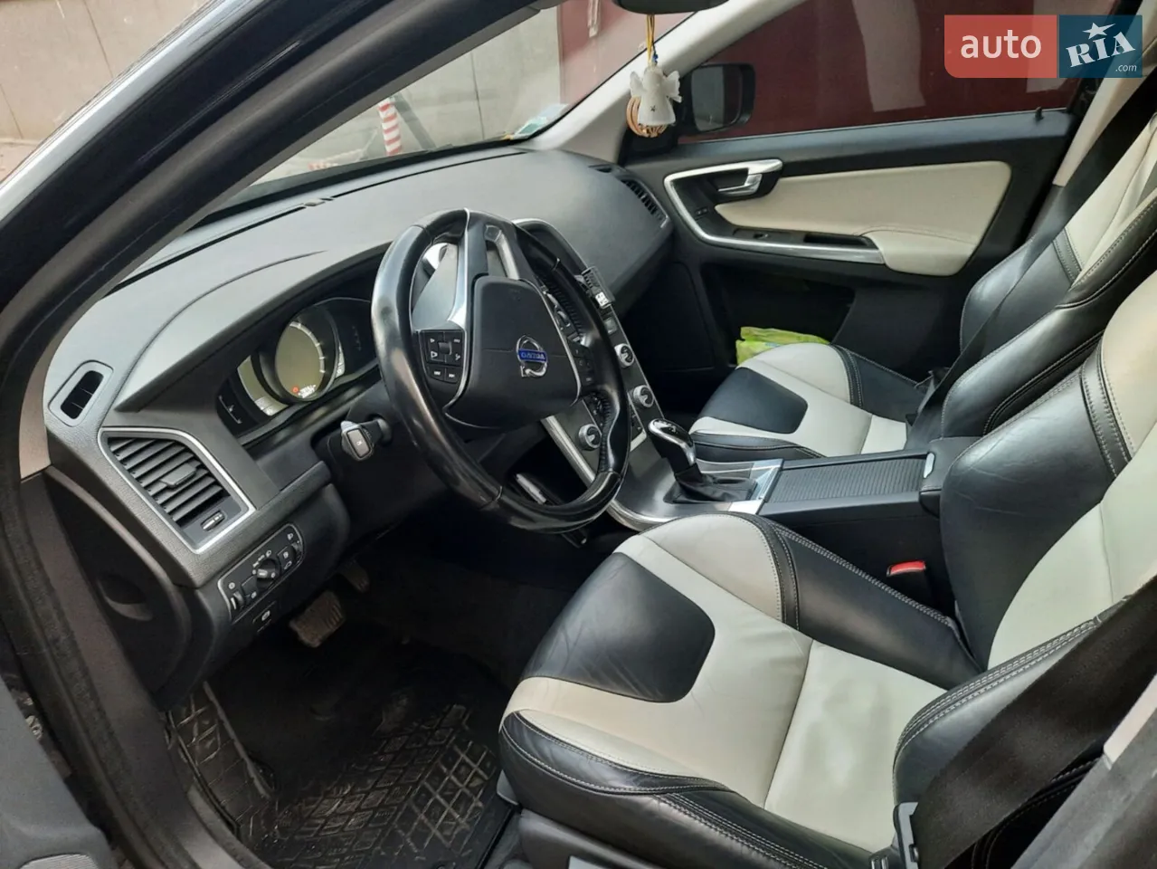 2014 Volvo XC60 - мініатюра 15