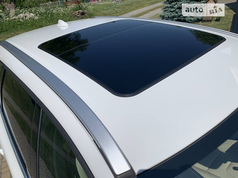 Позашляховик / Кросовер Volvo XC60 2015 в Львові