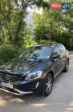 Внедорожник / Кроссовер Volvo XC60 2015 в Киеве