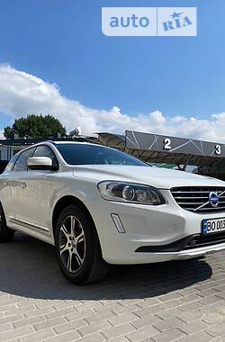 Внедорожник / Кроссовер Volvo XC60 2015 в Тернополе