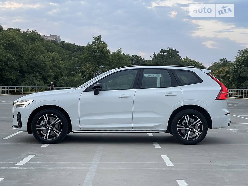 Внедорожник / Кроссовер Volvo XC60 2021 в Одессе