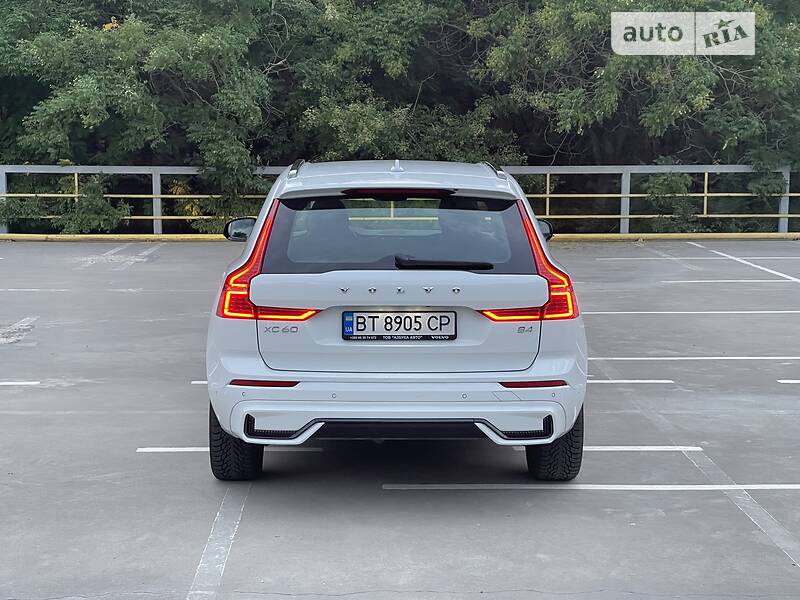 Внедорожник / Кроссовер Volvo XC60 2021 в Одессе