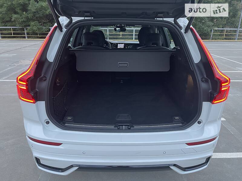 Внедорожник / Кроссовер Volvo XC60 2021 в Одессе