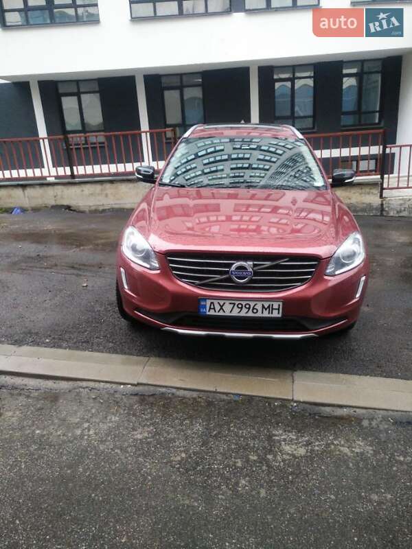 Внедорожник / Кроссовер Volvo XC60 2016 в Харькове