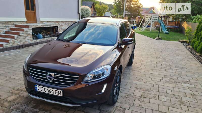 Внедорожник / Кроссовер Volvo XC60 2017 в Черновцах