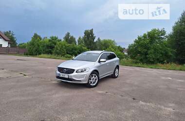 Позашляховик / Кросовер Volvo XC60 2016 в 