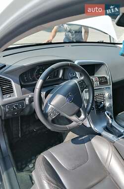 Внедорожник / Кроссовер Volvo XC60 2017 в 