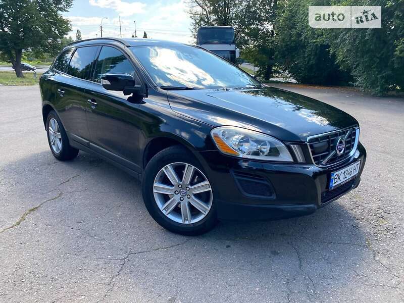 Позашляховик / Кросовер Volvo XC60 2011 в Рівному