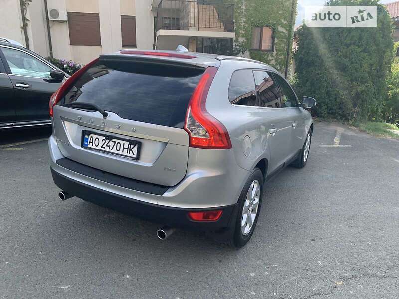 Позашляховик / Кросовер Volvo XC60 2013 в Ужгороді