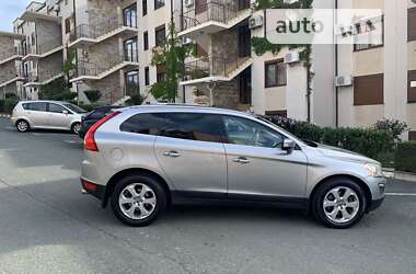 Внедорожник / Кроссовер Volvo XC60 2013 в Ужгороде