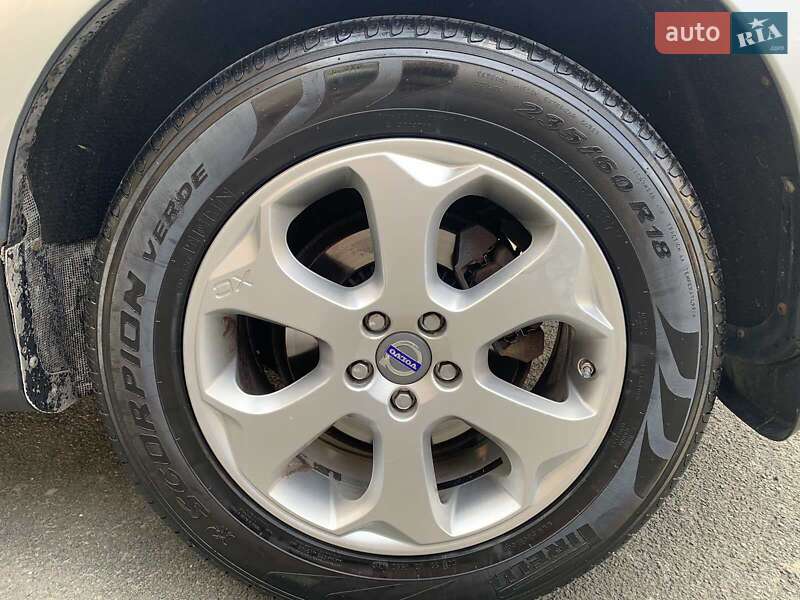 Позашляховик / Кросовер Volvo XC60 2013 в Ужгороді фото 12 Позашляховик / Кросовер Volvo XC60 2013 в Ужгороді