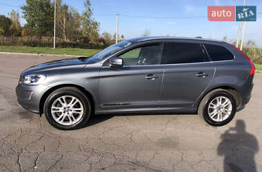 Внедорожник / Кроссовер Volvo XC60 2016 в 
