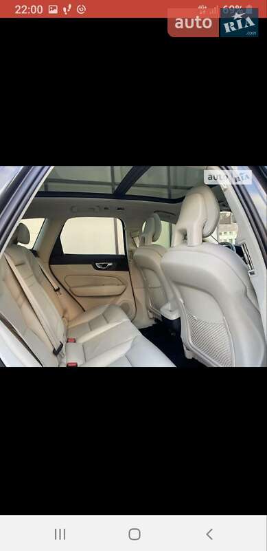 Внедорожник / Кроссовер Volvo XC60 2018 в Днепре фото 26 Внедорожник / Кроссовер Volvo XC60 2018 в Днепре