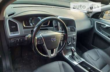 Внедорожник / Кроссовер Volvo XC60 2014 в Киеве