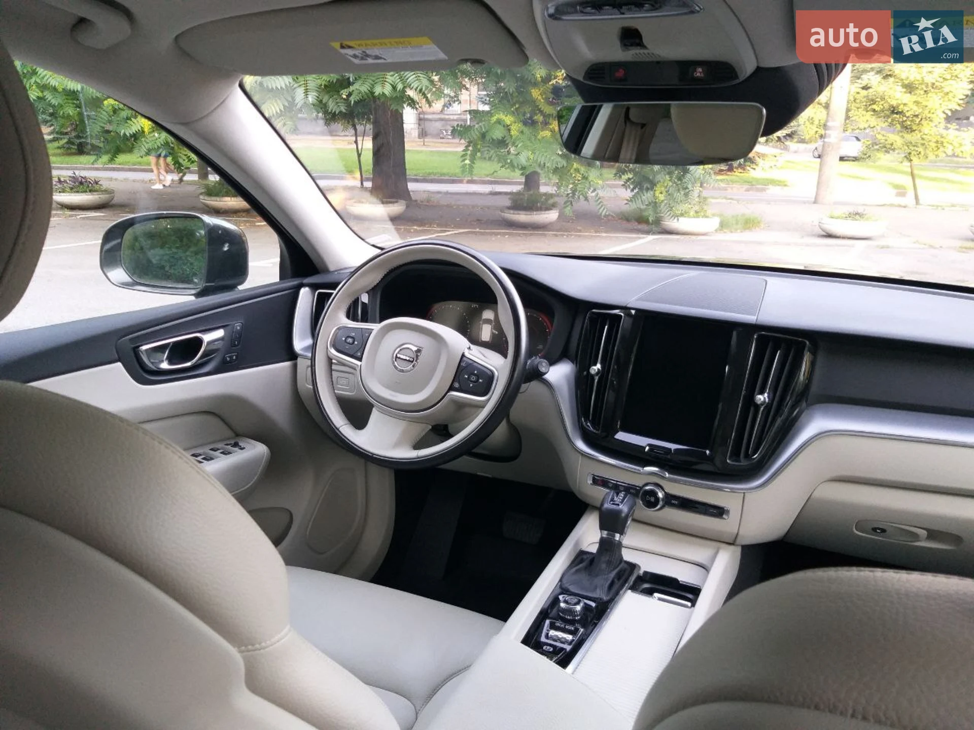 2018 Volvo XC60 - мініатюра 9