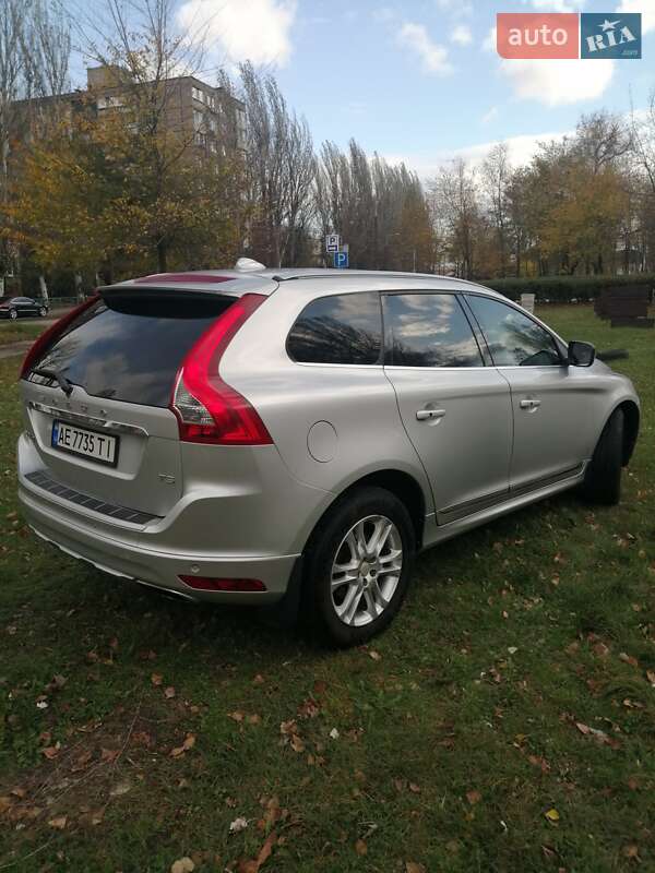 Внедорожник / Кроссовер Volvo XC60 2015 в Днепре