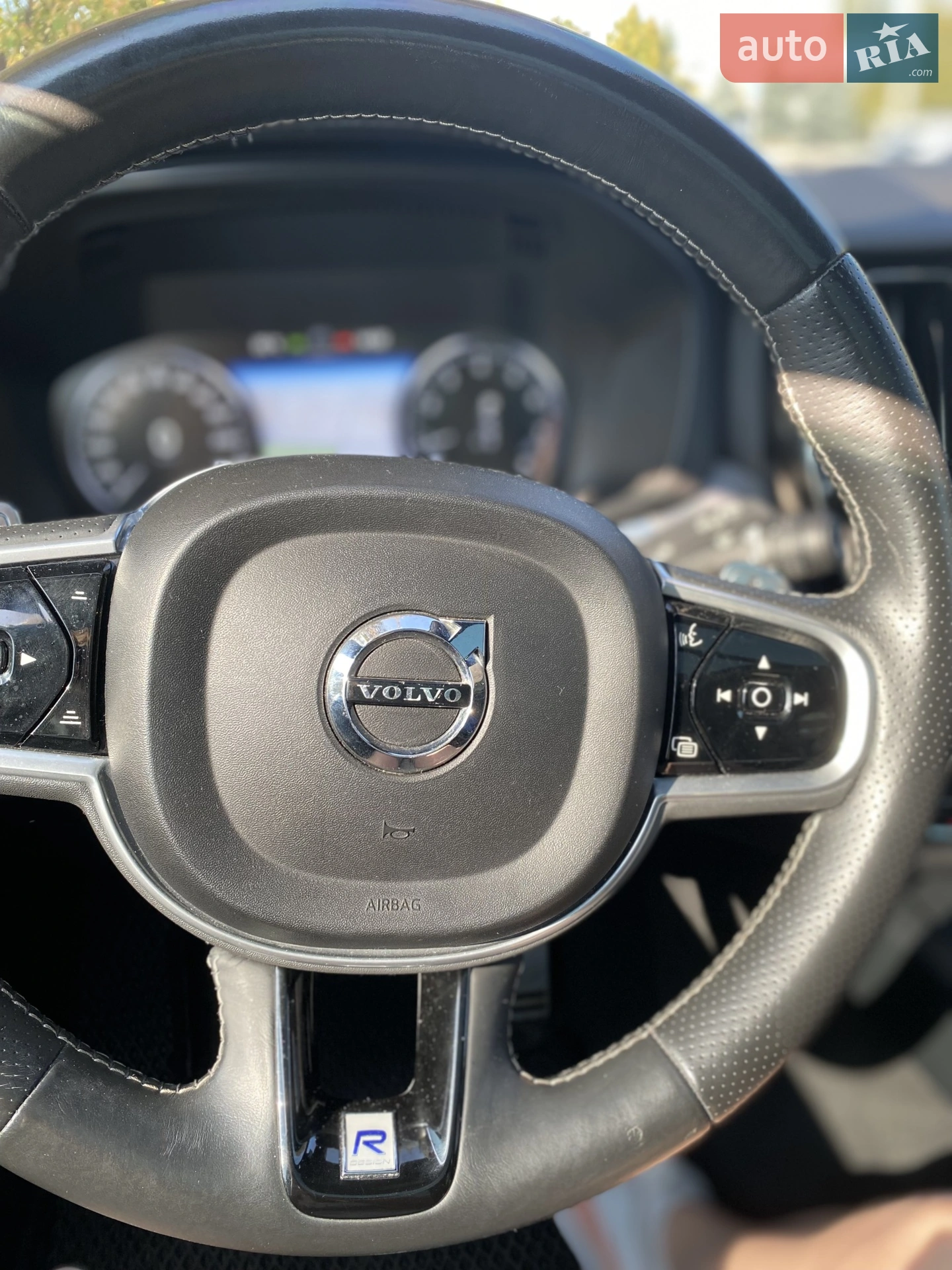 2018 Volvo XC60 - мініатюра 6