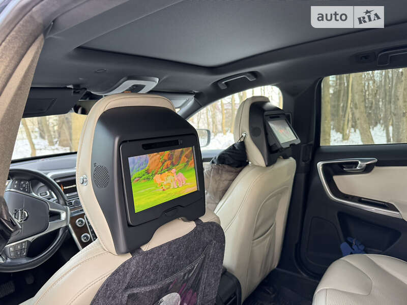 Внедорожник / Кроссовер Volvo XC60 2014 в Киеве