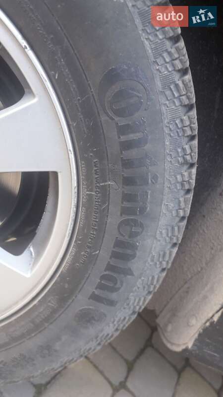 Внедорожник / Кроссовер Volvo XC60 2012 в Черновцах
