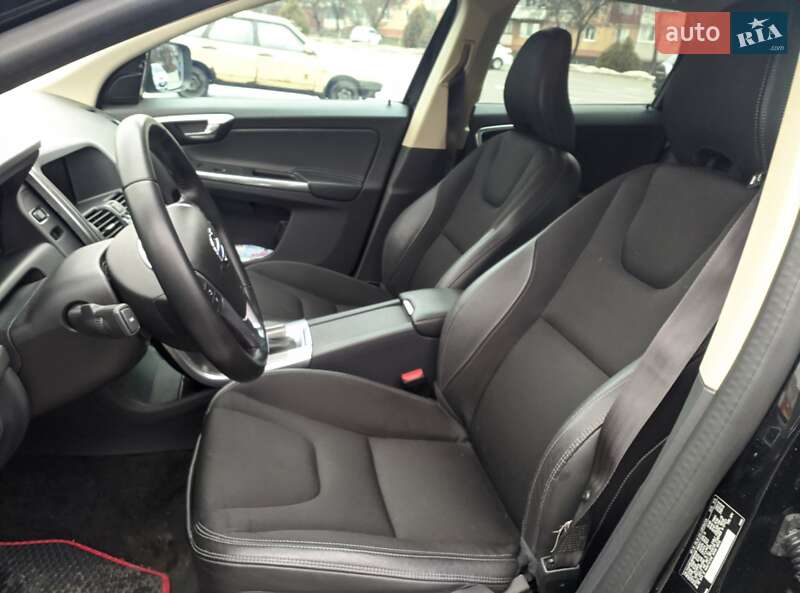 Внедорожник / Кроссовер Volvo XC60 2015 в Белой Церкви фото 10 Внедорожник / Кроссовер Volvo XC60 2015 в Белой Церкви