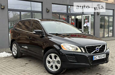 Внедорожник / Кроссовер Volvo XC60 2013 в Владимире