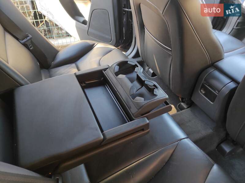 Внедорожник / Кроссовер Volvo XC60 2017 в Харькове