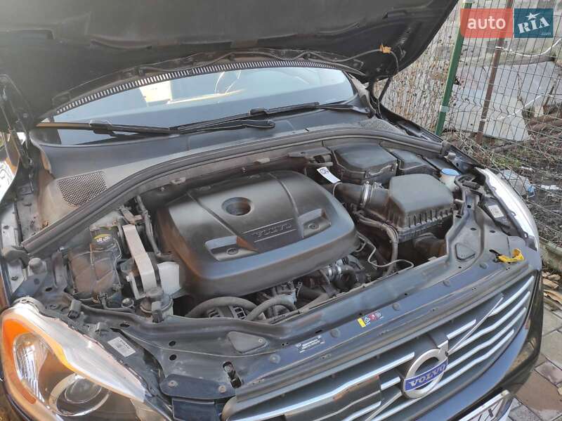 Внедорожник / Кроссовер Volvo XC60 2017 в Харькове