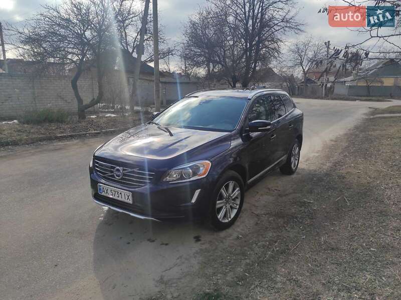 Внедорожник / Кроссовер Volvo XC60 2017 в Харькове