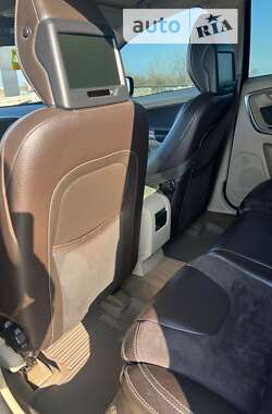 Внедорожник / Кроссовер Volvo XC60 2012 в Черновцах