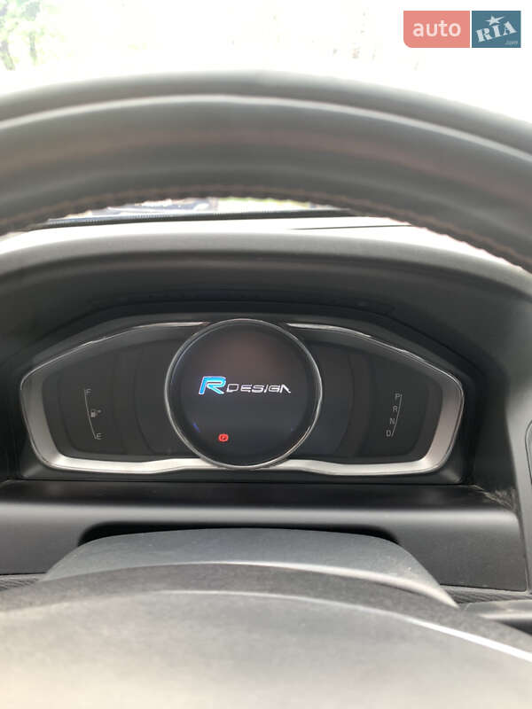 Позашляховик / Кросовер Volvo XC60 2015 в Кам'янець-Подільському