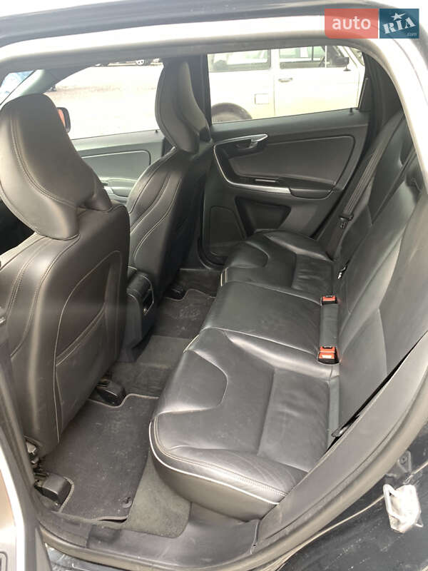 Позашляховик / Кросовер Volvo XC60 2015 в Кам'янець-Подільському