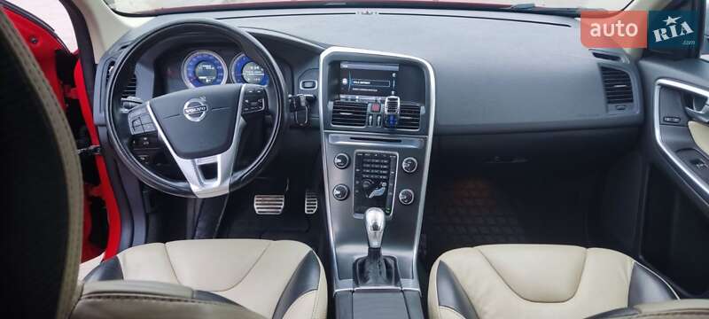 Внедорожник / Кроссовер Volvo XC60 2012 в Стрые