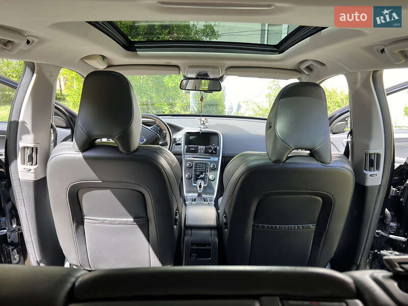 Внедорожник / Кроссовер Volvo XC60 2013 в Львове фото 100 Внедорожник / Кроссовер Volvo XC60 2013 в Львове