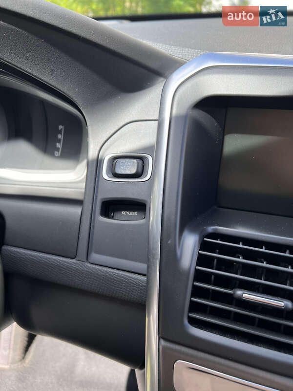 Внедорожник / Кроссовер Volvo XC60 2013 в Львове фото 103 Внедорожник / Кроссовер Volvo XC60 2013 в Львове