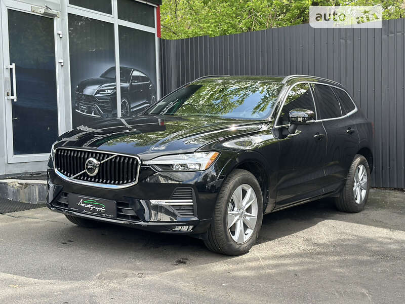 Volvo XC60 2022