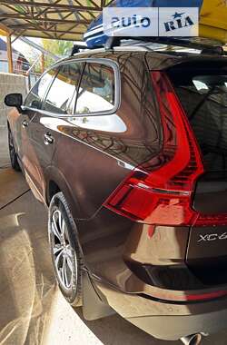 Внедорожник / Кроссовер Volvo XC60 2019 в Киеве