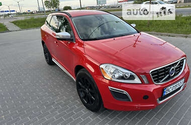 Позашляховик / Кросовер Volvo XC60 2010 в Харкові