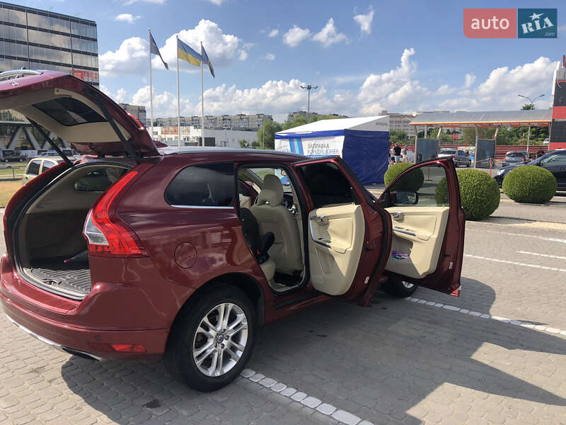 Внедорожник / Кроссовер Volvo XC60 2014 в Львове