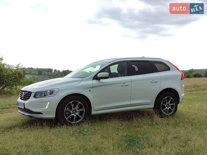 Внедорожник / Кроссовер Volvo XC60 2015 в Баре фото 19 Внедорожник / Кроссовер Volvo XC60 2015 в Баре
