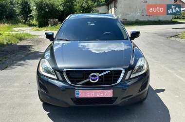 Внедорожник / Кроссовер Volvo XC60 2010 в 