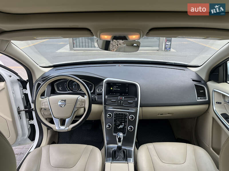 Внедорожник / Кроссовер Volvo XC60 2014 в Ивано-Франковске