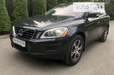 Внедорожник / Кроссовер Volvo XC60 2012 в Киеве