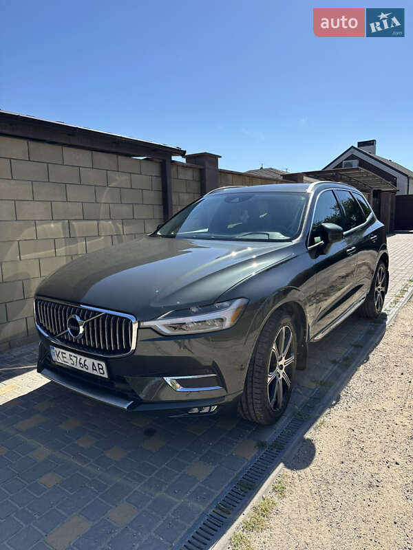 Внедорожник / Кроссовер Volvo XC60 2018 в Киеве
